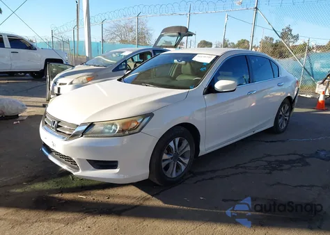 2015 Honda Accord Lx z USA, uszkodzony, nr VIN 1HGCR2F34FA228913